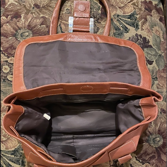 Adrienne Vittadini vintage tan Satchel!:) - Picture 3 of 5